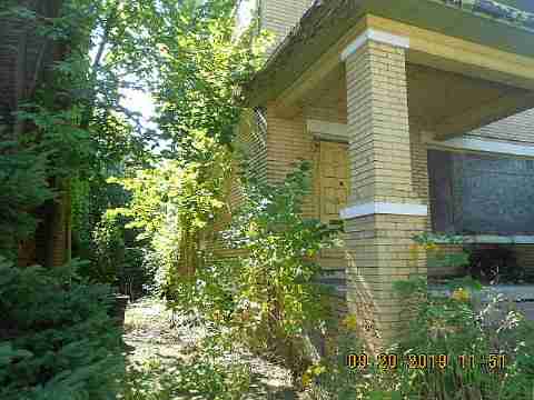 3303 Lawrence (2)_m.jpg